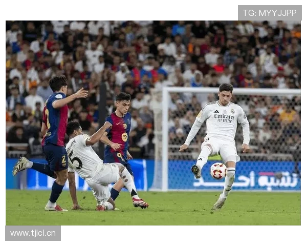 皇马进攻火力全开,体系稳定性面临考验 皇马进攻火力全开,体系稳定性面临考验