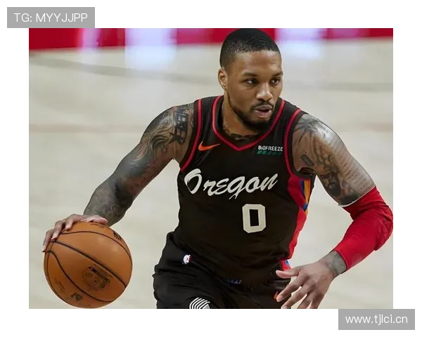 利拉德休赛期还在练后撤步？这人是不是不用睡觉啊