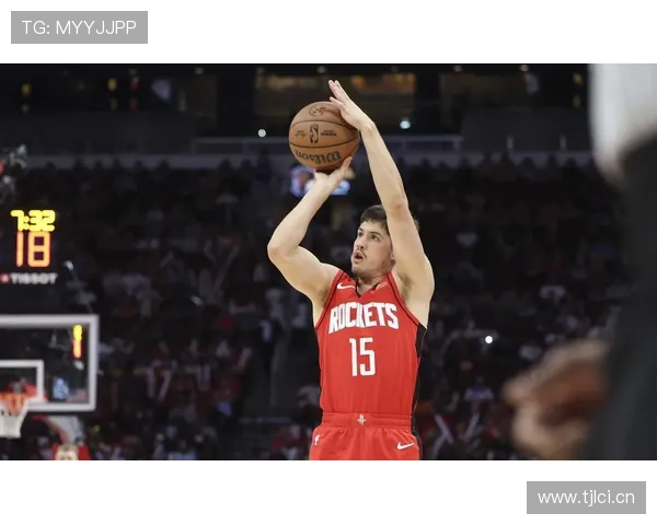 里德·谢泼德无球跑动拉开空间提升球队三分效率