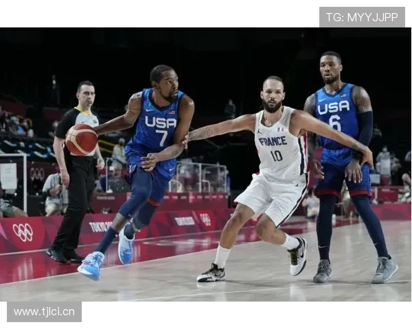 跳球规则解析:NBA与FIBA有何不同? 跳球规则解析:NBA与FIBA有何不同?